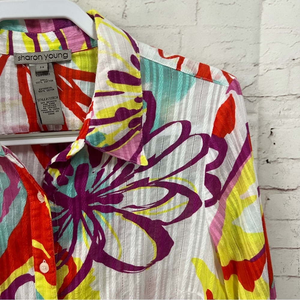 Sharon Young Top Womens Size Colorful Artsy Abstract Floral 3/4 Sleeve Button Up - Picture 11 of 11